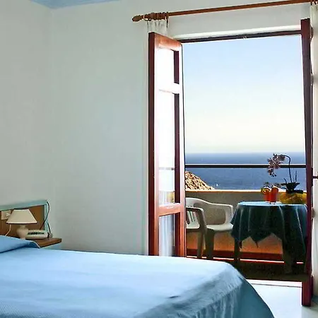 St. Leonard Hotel